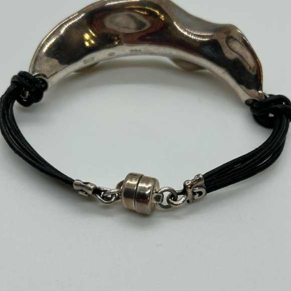 Hagit Gorali Sterling and Black Spinel Leather Bracelet - Picture 9 of 9
